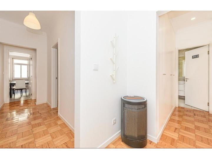 Houze_central 4 Flat Apartment Lisbon